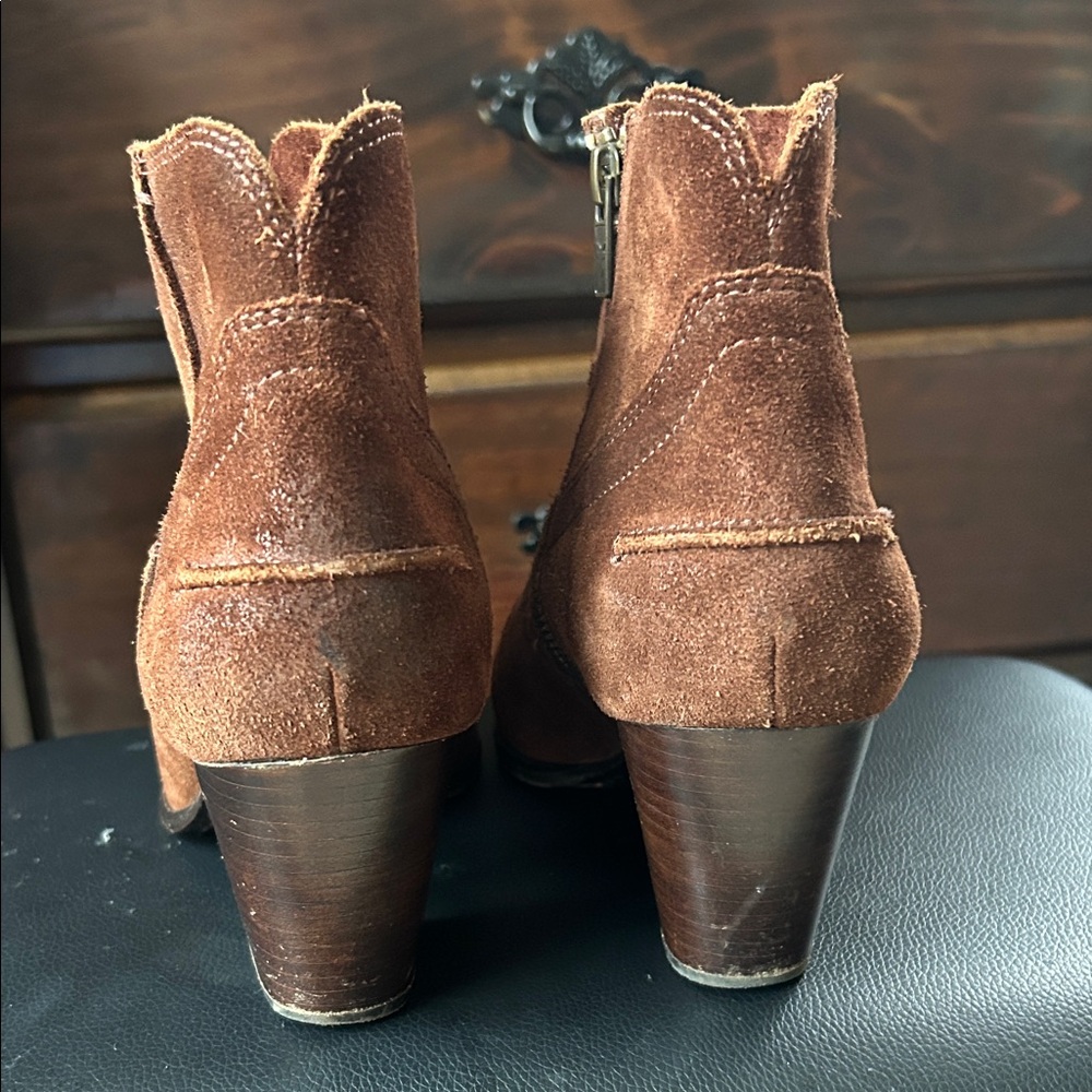 Frye Women's Chestnut Suede Heeled Boots. Size 10. - Picture 6 of 11